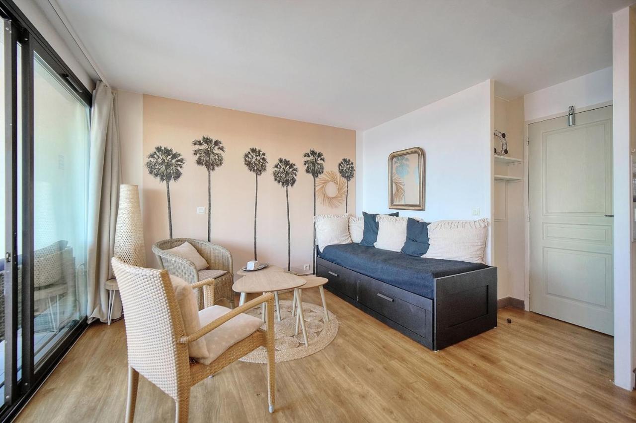 Immogroom - 1br Sea View - Wifi - Terrace - Ac - Pool - Parking Apartment *